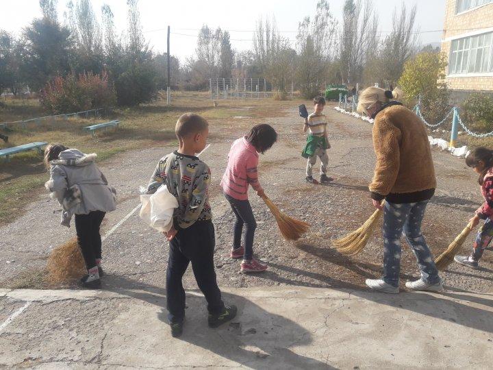  Чистота - залог здоровья. Субботник 